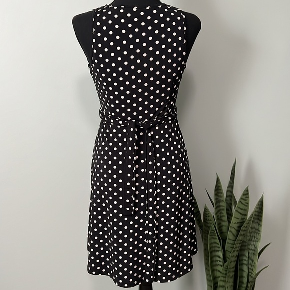 ⭐️ Ann Taylor Sleeveless Polka Dot Dress ⭐️ - Picture 4 of 7